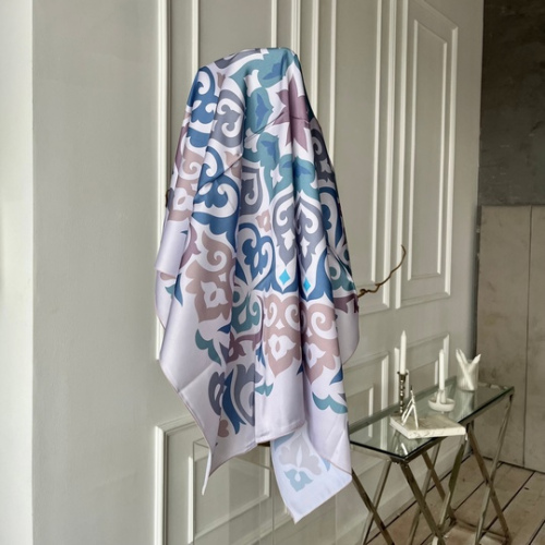 Платок с татарским орнаментом