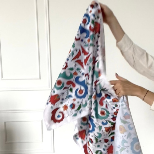 Платок с татарским орнаментом